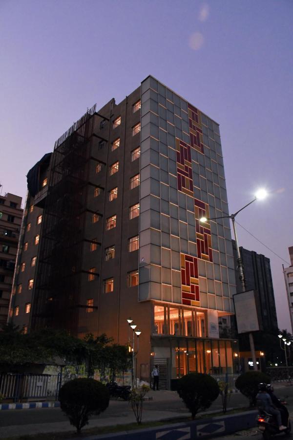 Lynq Aero Hotel Kolkata Ngoại thất bức ảnh