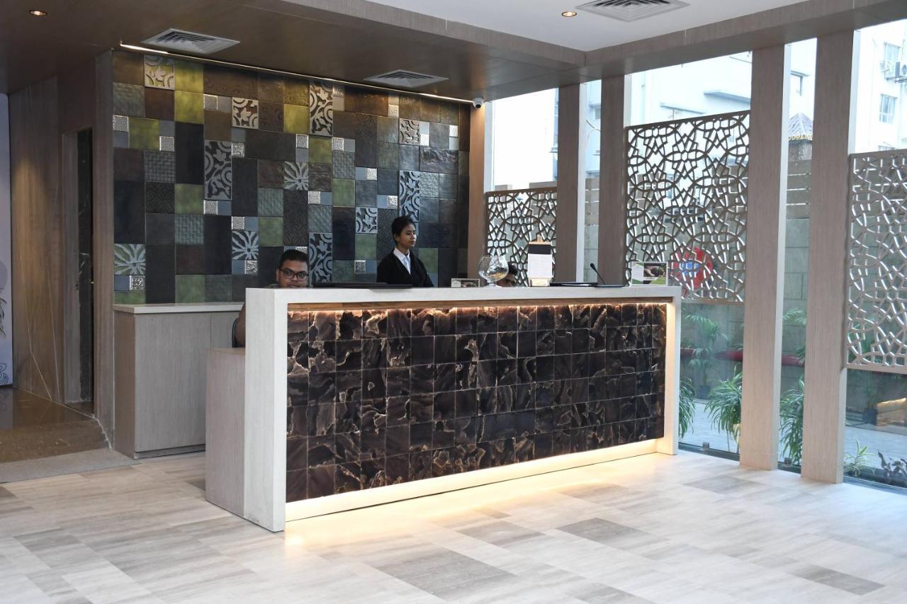 Lynq Aero Hotel Kolkata Ngoại thất bức ảnh
